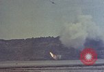 Standbild USA Flugzeuge Okinawa Ryukyu Inseln, 1945, aus Sekunde 8 historischem Filmmaterial Videoclip 65675052805