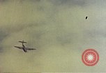 Standbild USA Flugzeuge Okinawa Ryukyu Inseln, 1945, aus Sekunde 33 historischem Filmmaterial Videoclip 65675052805