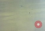 Standbild USA Flugzeuge Okinawa Ryukyu Inseln, 1945, aus Sekunde 60 historischem Filmmaterial Videoclip 65675052805