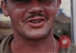 Image 6e Régiment Maritime 22e Marines Okinawa îles Ryukyu, 1945, de la seconde 14 séquences d'archives historiques vidéo 65675052807