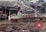 Image 6e Régiment Maritime 22e Marines Okinawa îles Ryukyu, 1945, de la seconde 18 séquences d'archives historiques vidéo 65675052807