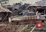 Image 6e Régiment Maritime 22e Marines Okinawa îles Ryukyu, 1945, de la seconde 23 séquences d'archives historiques vidéo 65675052807