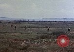 Image 6e Régiment Maritime 22e Marines Okinawa îles Ryukyu, 1945, de la seconde 48 séquences d'archives historiques vidéo 65675052807