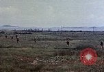 Image 6e Régiment Maritime 22e Marines Okinawa îles Ryukyu, 1945, de la seconde 52 séquences d'archives historiques vidéo 65675052807