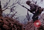 Image 6e Division maritime 4e Marines Okinawa îles Ryukyu, 1945, de la seconde 4 séquences d'archives historiques vidéo 65675052840