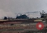 Image des Marines des États-Unis Okinawa îles Ryukyu, 1945, de la seconde 10 séquences d'archives historiques vidéo 65675052851