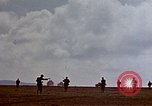 Immagine di 6° Divisione Marine 4 Marines Okinawa isole Ryukyu, 1945, secondo 12 filmato di repertorio 65675052857