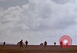 Immagine di 6° Divisione Marine 4 Marines Okinawa isole Ryukyu, 1945, secondo 16 filmato di repertorio 65675052857