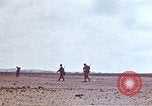Immagine di 6° Divisione Marine 4 Marines Okinawa isole Ryukyu, 1945, secondo 30 filmato di repertorio 65675052857