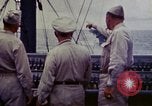 Immagine di Addetto Navale Commodore Herbert Knowles Okinawa isole Ryukyu, 1945, secondo 9 filmato di repertorio 65675052858