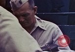 Immagine di Addetto Navale Commodore Herbert Knowles Okinawa isole Ryukyu, 1945, secondo 33 filmato di repertorio 65675052858