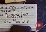 Immagine di Addetto Navale Commodore Herbert Knowles Okinawa isole Ryukyu, 1945, secondo 45 filmato di repertorio 65675052858
