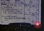 Immagine di Addetto Navale Commodore Herbert Knowles Okinawa isole Ryukyu, 1945, secondo 53 filmato di repertorio 65675052858