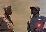 Immagine di Generali Geiger e del Valle Mobuni Okinawa isole Ryukyu, 1945, secondo 7 filmato di repertorio 65675052903