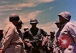 Immagine di Generali Geiger e del Valle Mobuni Okinawa isole Ryukyu, 1945, secondo 39 filmato di repertorio 65675052903
