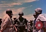 Immagine di Generali Geiger e del Valle Mobuni Okinawa isole Ryukyu, 1945, secondo 46 filmato di repertorio 65675052903