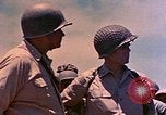 Immagine di Generali Geiger e del Valle Mobuni Okinawa isole Ryukyu, 1945, secondo 51 filmato di repertorio 65675052903