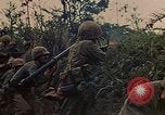 Standbild 5 Marine-Regiment-Schlacht auf Okinawa Okinawa-Ryukyu-Inseln, 1945, aus Sekunde 22 historischem Filmmaterial Videoclip 65675052917