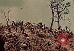 Standbild 5 Marine-Regiment-Schlacht auf Okinawa Okinawa-Ryukyu-Inseln, 1945, aus Sekunde 59 historischem Filmmaterial Videoclip 65675052917