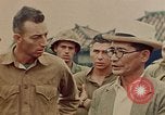 Image US Marines sur l'île Takabanare Takabanare Île Okinawa îles Ryukyu, 1945, de la seconde 11 séquences d'archives historiques vidéo 65675052918