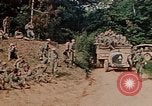Image 5e Régiment de Marines Okinawa îles Ryukyu, 1945, de la seconde 3 séquences d'archives historiques vidéo 65675052919