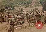 Image 5e Régiment de Marines Okinawa îles Ryukyu, 1945, de la seconde 49 séquences d'archives historiques vidéo 65675052919
