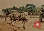 Image 5e Régiment de Marines Okinawa îles Ryukyu, 1945, de la seconde 53 séquences d'archives historiques vidéo 65675052919