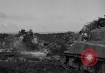 Image flamme réservoir jets Okinawa îles Ryukyu, 1945, de la seconde 11 séquences d'archives historiques vidéo 65675052925