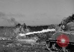 Image flamme réservoir jets Okinawa îles Ryukyu, 1945, de la seconde 16 séquences d'archives historiques vidéo 65675052925