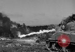 Image flamme réservoir jets Okinawa îles Ryukyu, 1945, de la seconde 18 séquences d'archives historiques vidéo 65675052925