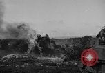 Image flamme réservoir jets Okinawa îles Ryukyu, 1945, de la seconde 22 séquences d'archives historiques vidéo 65675052925