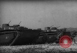 Image les troupes des États-Unis îles Kerama Océan Pacifique, 1945, de la seconde 35 séquences d'archives historiques vidéo 65675052927