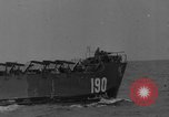 Immagine di Stati Uniti decimo dell esercito Okinawa isole Ryukyu, 1945, secondo 45 filmato di repertorio 65675052928