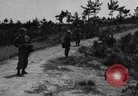 Image les troupes des États-Unis Okinawa îles Ryukyu, 1945, de la seconde 1 séquences d'archives historiques vidéo 65675052936