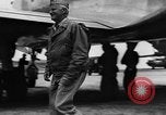 Standbild Marine General Alexander Vandegrift Okinawa Ryukyu Inseln, 1945, aus Sekunde 8 historischem Filmmaterial Videoclip 65675052937