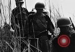 Standbild 63 Regiment Manila Philippinen, 1945, aus Sekunde 25 historischem Filmmaterial Videoclip 65675052938