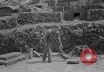 Standbild USA Ordnance Mann Okinawa Ryukyu Inseln, 1945, aus Sekunde 33 historischem Filmmaterial Videoclip 65675052939