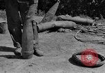 Standbild USA Ordnance Mann Okinawa Ryukyu Inseln, 1945, aus Sekunde 38 historischem Filmmaterial Videoclip 65675052939