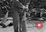 Standbild USA Ordnance Mann Okinawa Ryukyu Inseln, 1945, aus Sekunde 47 historischem Filmmaterial Videoclip 65675052939