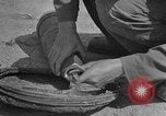 Standbild USA Ordnance Mann Okinawa Ryukyu Inseln, 1945, aus Sekunde 50 historischem Filmmaterial Videoclip 65675052939