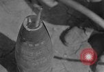 Standbild USA Ordnance Mann Okinawa Ryukyu Inseln, 1945, aus Sekunde 60 historischem Filmmaterial Videoclip 65675052939