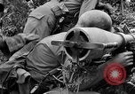 Standbild Vereinigten Staaten Truppen Okinawa Ryukyu Inseln, 1945, aus Sekunde 20 historischem Filmmaterial Videoclip 65675052940