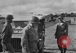 Standbild Allgemeine C Richardson Okinawa Ryukyu Inseln, 1945, aus Sekunde 5 historischem Filmmaterial Videoclip 65675052941