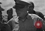 Standbild Allgemeine C Richardson Okinawa Ryukyu Inseln, 1945, aus Sekunde 28 historischem Filmmaterial Videoclip 65675052941
