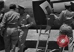 Standbild Allgemeine C Richardson Okinawa Ryukyu Inseln, 1945, aus Sekunde 31 historischem Filmmaterial Videoclip 65675052941