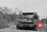 Standbild 306 Infanterie Division 77 Okinawa Ryukyu Inseln, 1945, aus Sekunde 39 historischem Filmmaterial Videoclip 65675052945