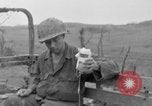 Standbild 306 Infanterie Division 77 Okinawa Ryukyu Inseln, 1945, aus Sekunde 54 historischem Filmmaterial Videoclip 65675052945