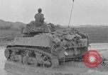 Standbild 306 Infanterie Division 77 Okinawa Ryukyu Inseln, 1945, aus Sekunde 34 historischem Filmmaterial Videoclip 65675052946
