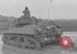 Standbild 306 Infanterie Division 77 Okinawa Ryukyu Inseln, 1945, aus Sekunde 45 historischem Filmmaterial Videoclip 65675052946