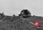 Standbild 306 Infanterie Division 77 Okinawa Ryukyu Inseln, 1945, aus Sekunde 30 historischem Filmmaterial Videoclip 65675052947